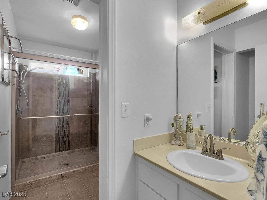 7268 Wichita, Las Vegas, NV 89119