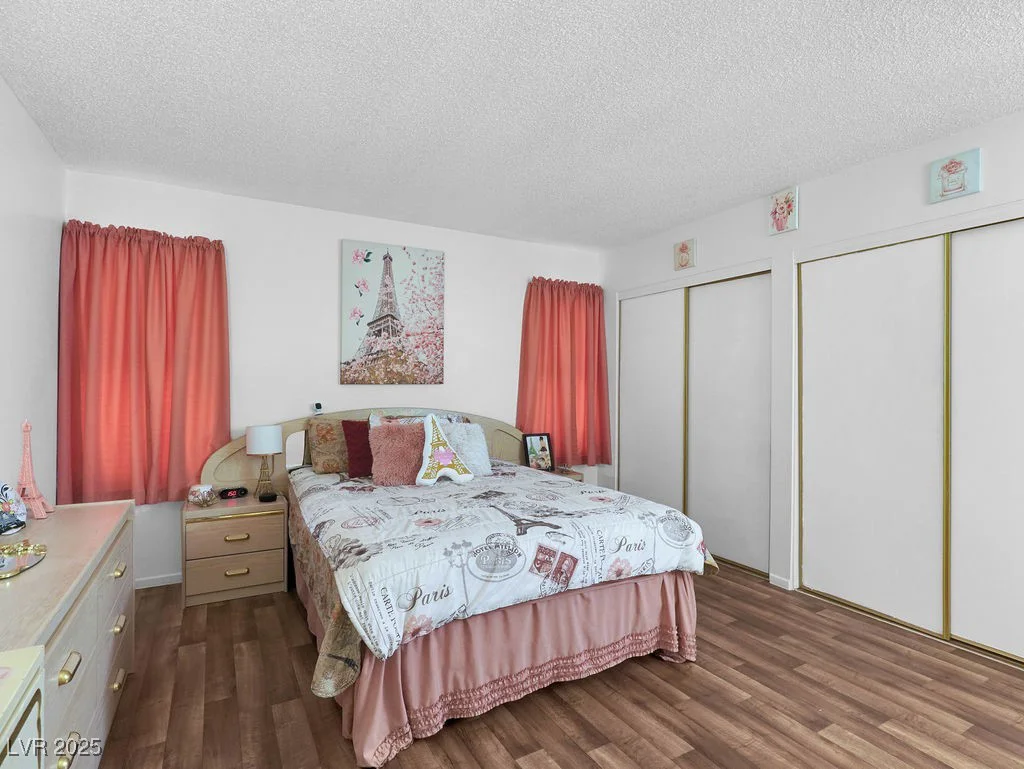 7268 Wichita, Las Vegas, NV 89119
