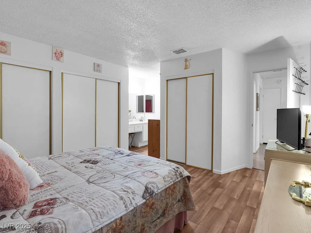 7268 Wichita, Las Vegas, NV 89119
