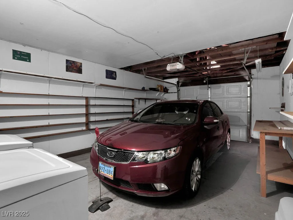 7268 Wichita, Las Vegas, NV 89119