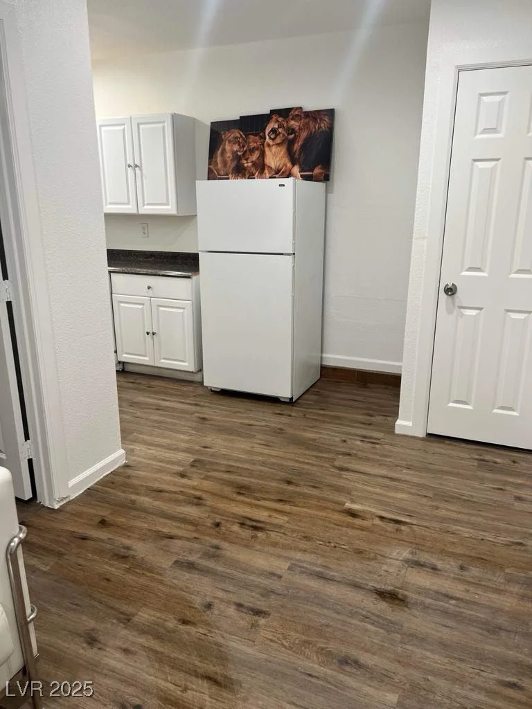 5711 Roundrock, Las Vegas, NV 89142