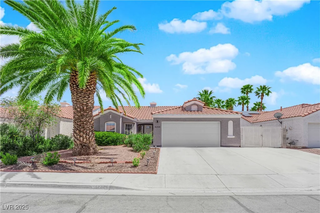 4244 Totano, North Las Vegas, NV 89032