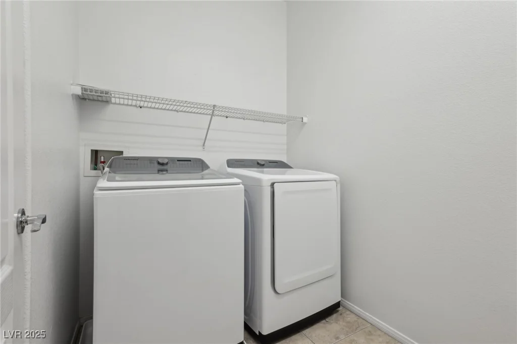 5655 Danforth, Las Vegas, NV 89141