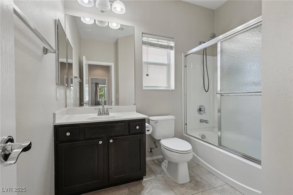 5655 Danforth, Las Vegas, NV 89141
