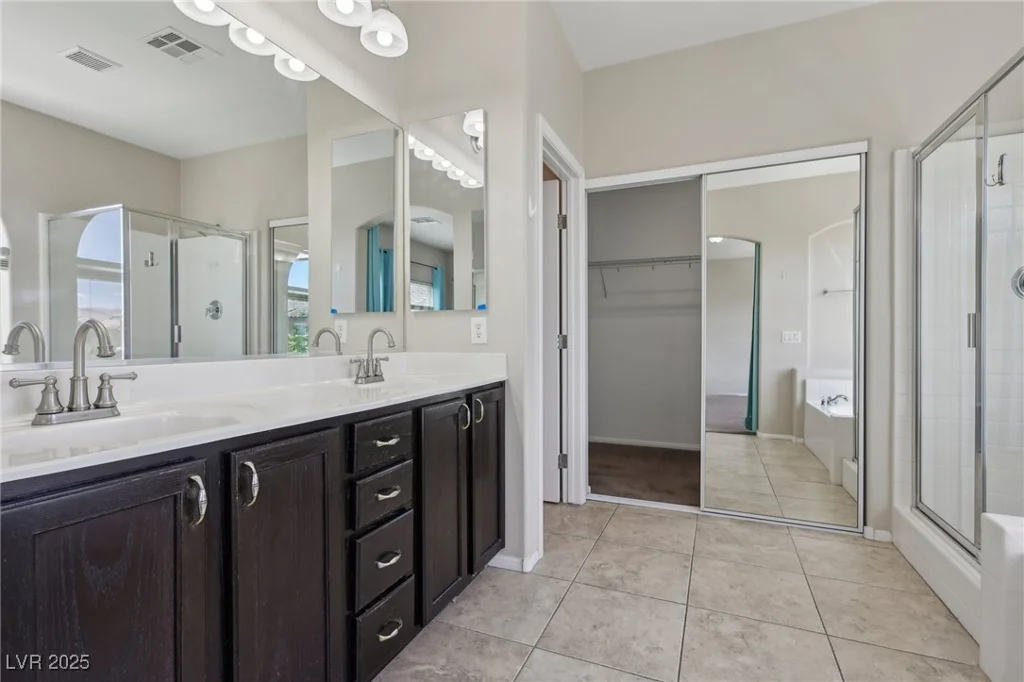 5655 Danforth, Las Vegas, NV 89141