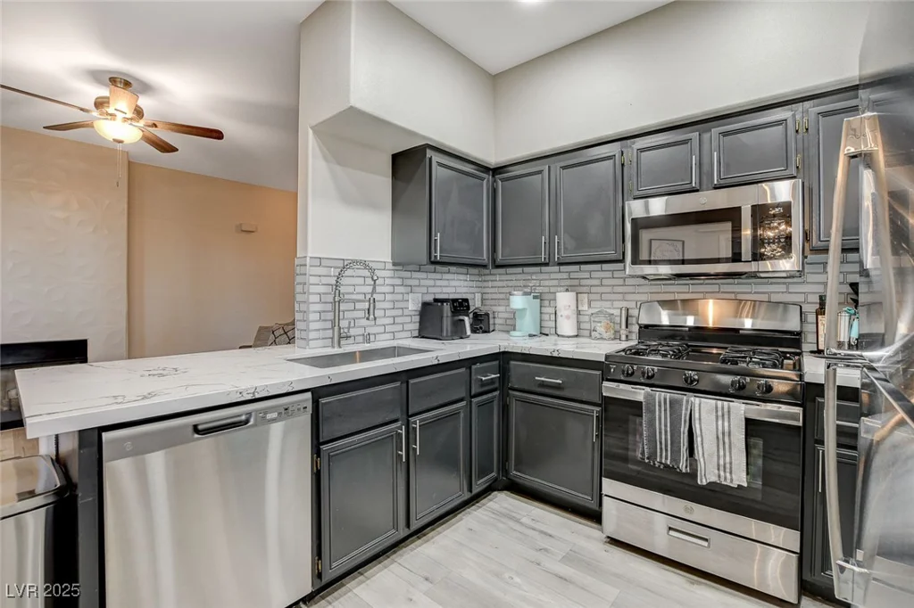 9050 Warm Springs, Las Vegas, NV 89148