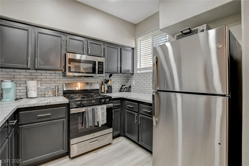 9050 Warm Springs, Las Vegas, NV 89148