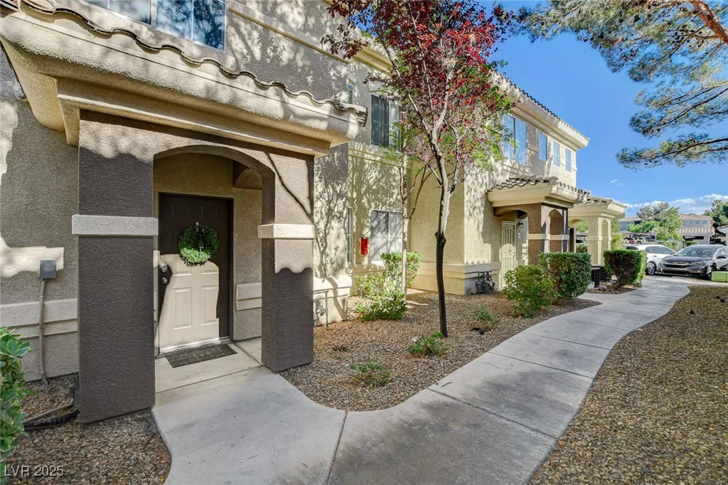 9050 Warm Springs, Las Vegas, NV 89148
