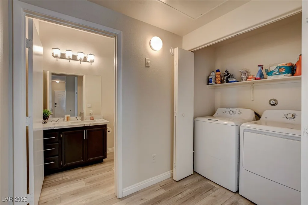 9050 Warm Springs, Las Vegas, NV 89148