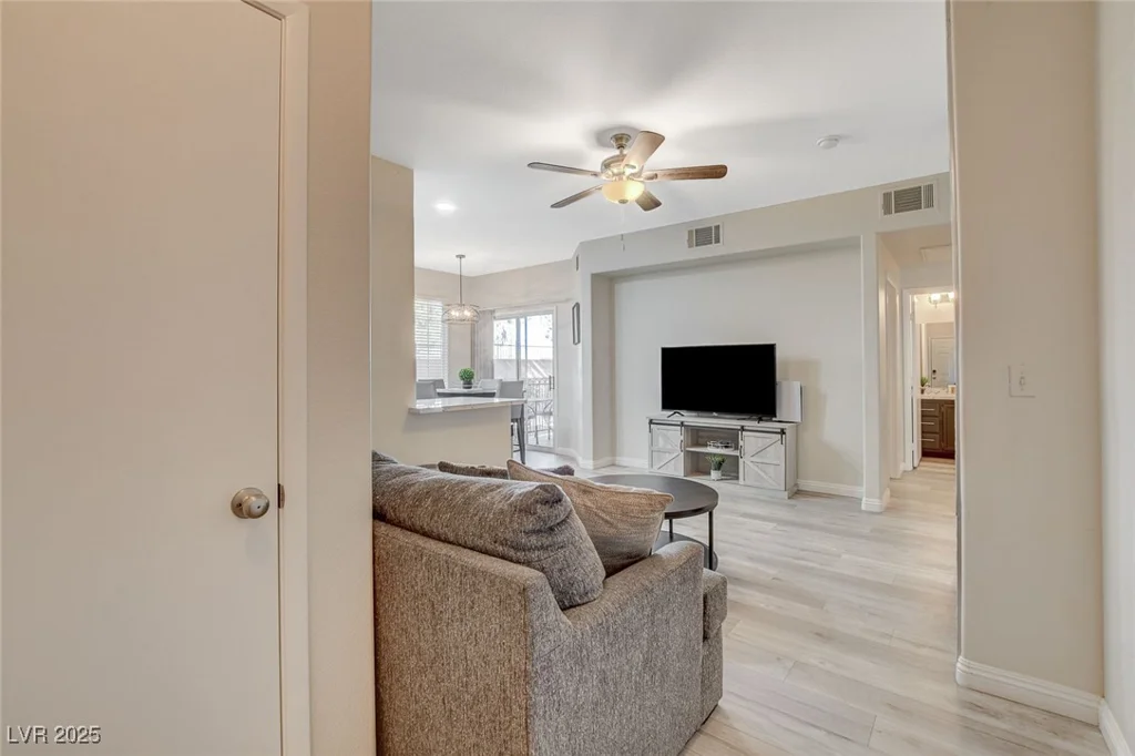 9050 Warm Springs, Las Vegas, NV 89148