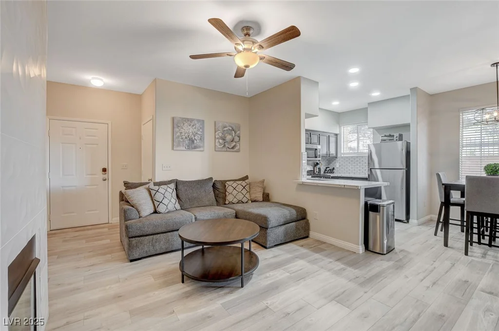 9050 Warm Springs, Las Vegas, NV 89148