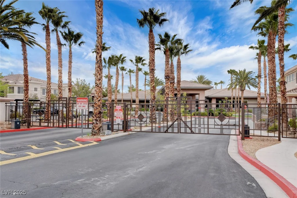 9050 Warm Springs, Las Vegas, NV 89148