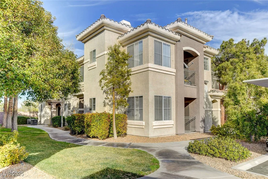 9050 Warm Springs, Las Vegas, NV 89148