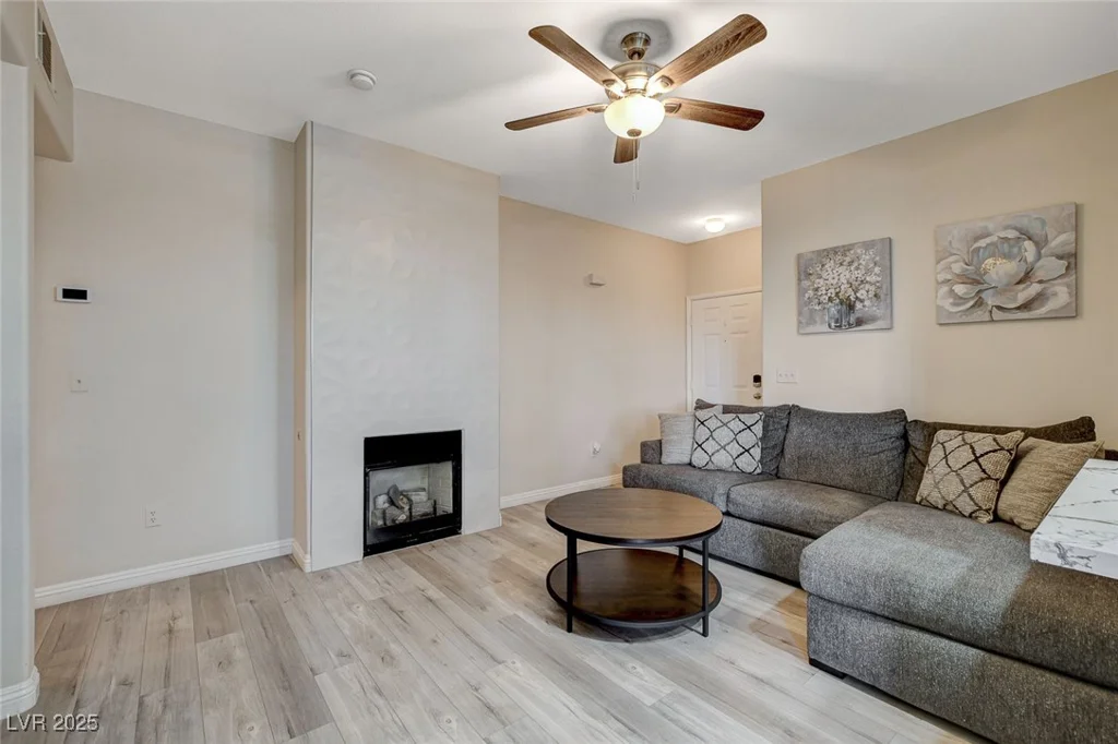9050 Warm Springs, Las Vegas, NV 89148