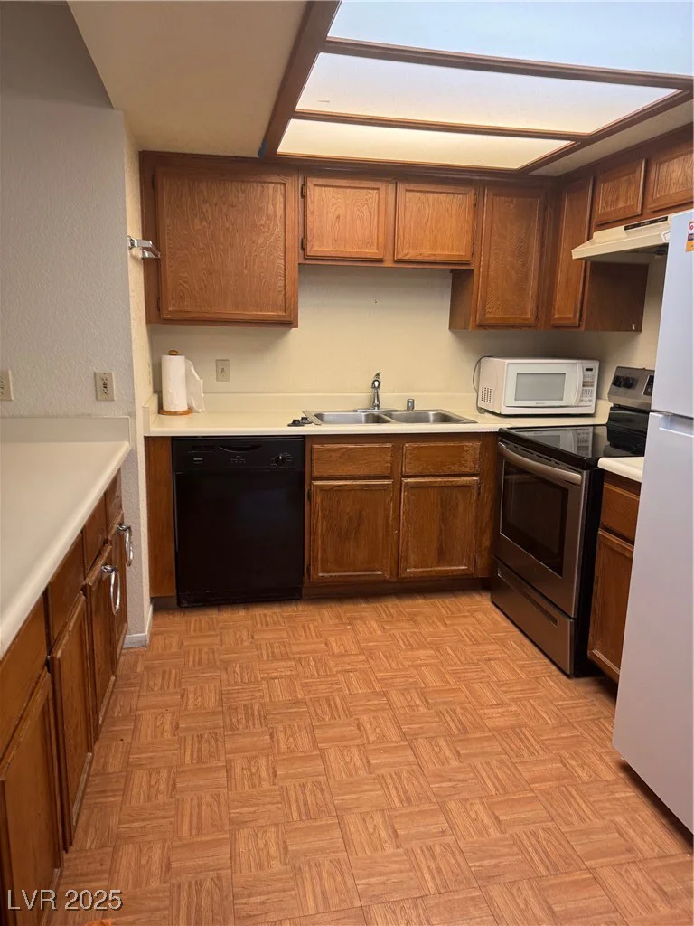 2713 Otter Creek, Las Vegas, NV 89117