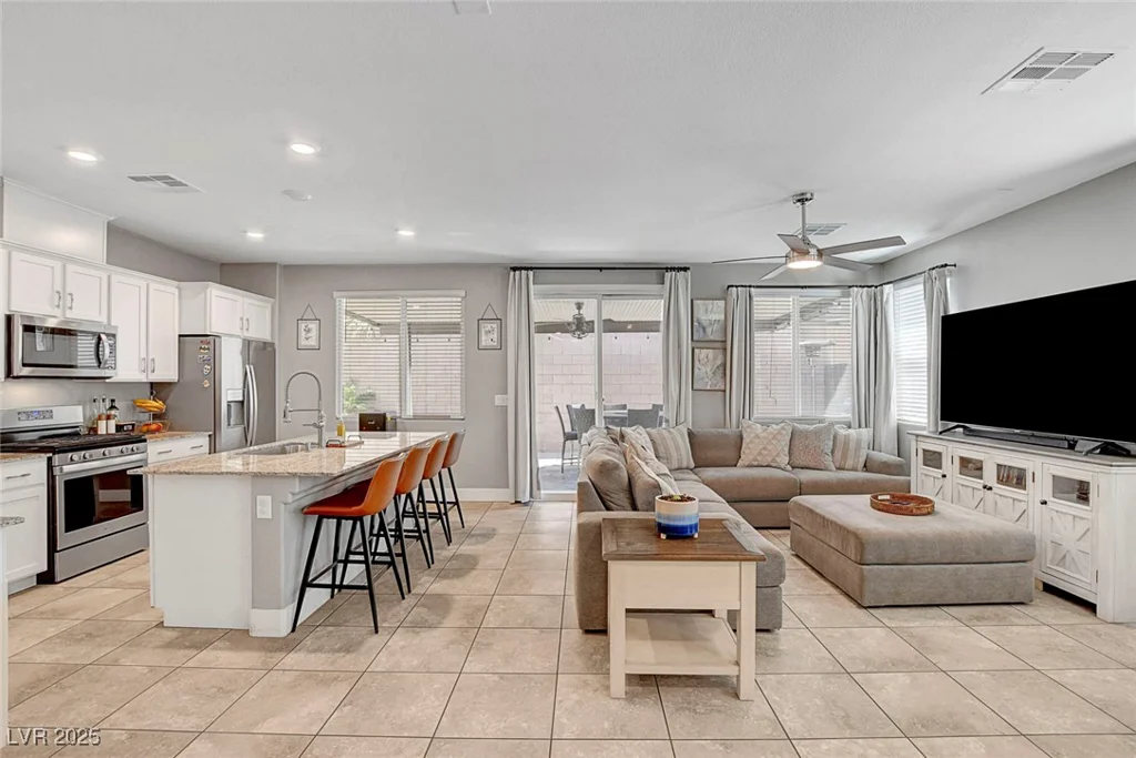 5957 Olivine Falls, Las Vegas, NV 89130