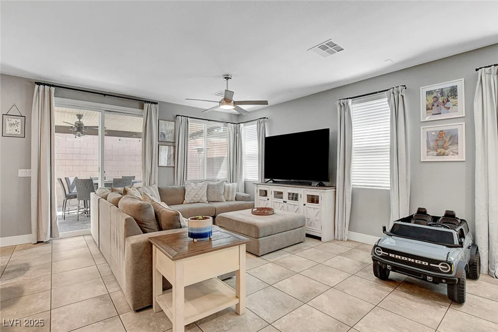 5957 Olivine Falls, Las Vegas, NV 89130