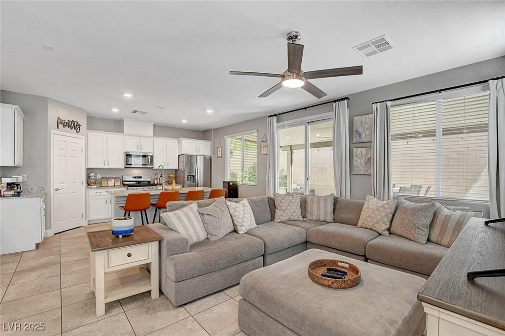 5957 Olivine Falls, Las Vegas, NV 89130