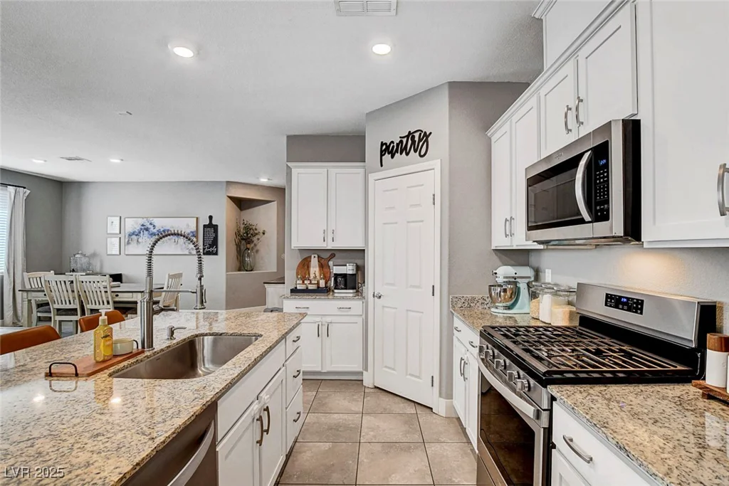 5957 Olivine Falls, Las Vegas, NV 89130