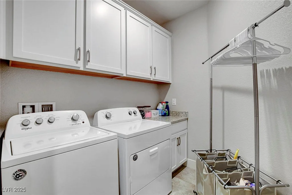 5957 Olivine Falls, Las Vegas, NV 89130