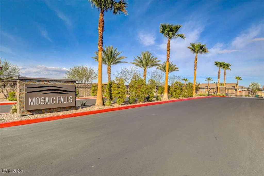 5957 Olivine Falls, Las Vegas, NV 89130