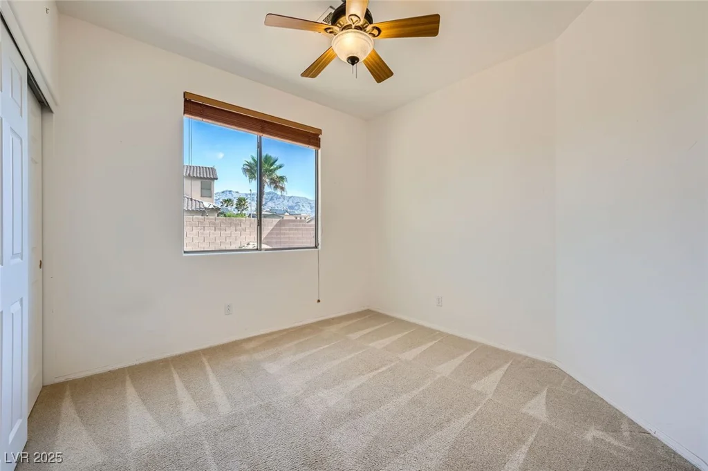 8840 Arroyo Azul, Las Vegas, NV 89131