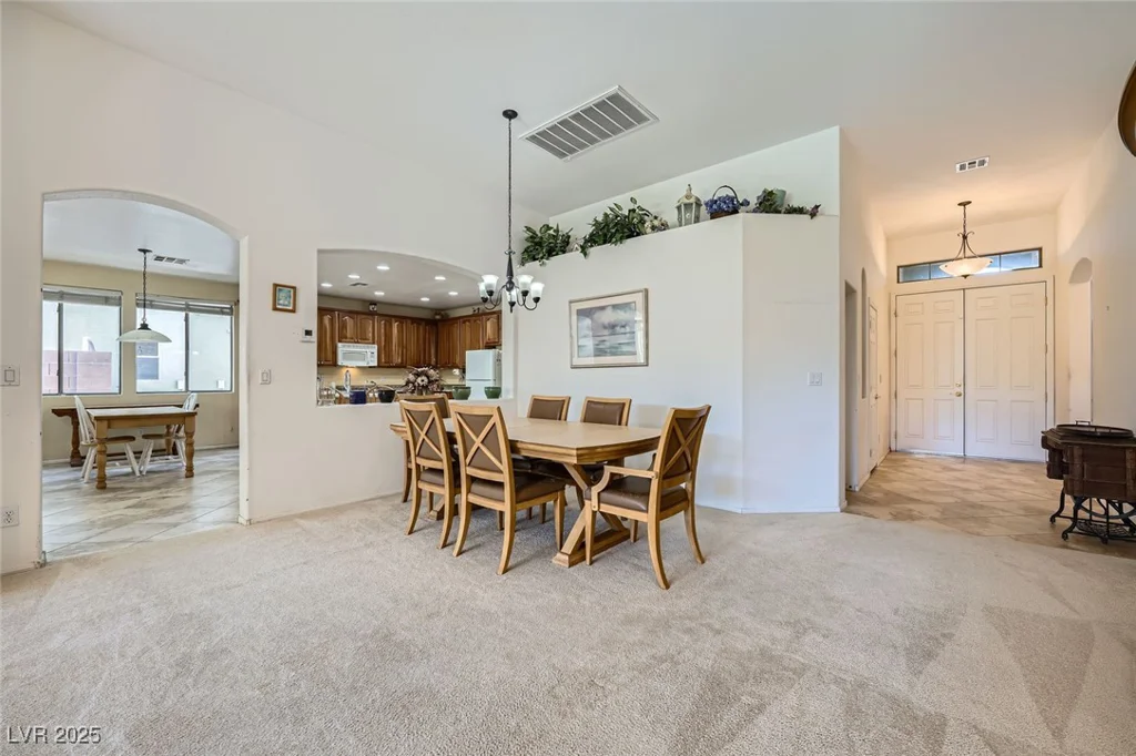 8840 Arroyo Azul, Las Vegas, NV 89131