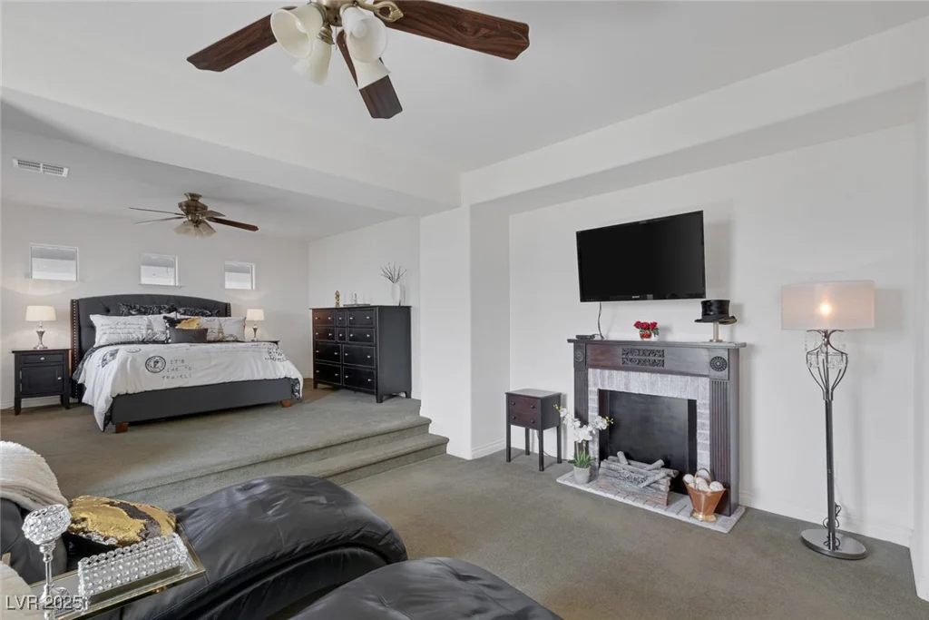 7872 Regency Park, Las Vegas, NV 89149