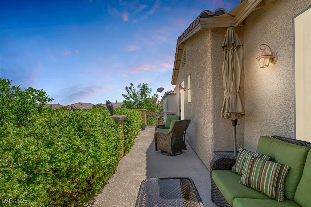 7872 Regency Park, Las Vegas, NV 89149