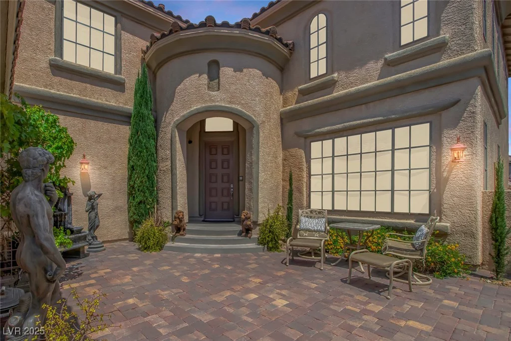 7872 Regency Park, Las Vegas, NV 89149