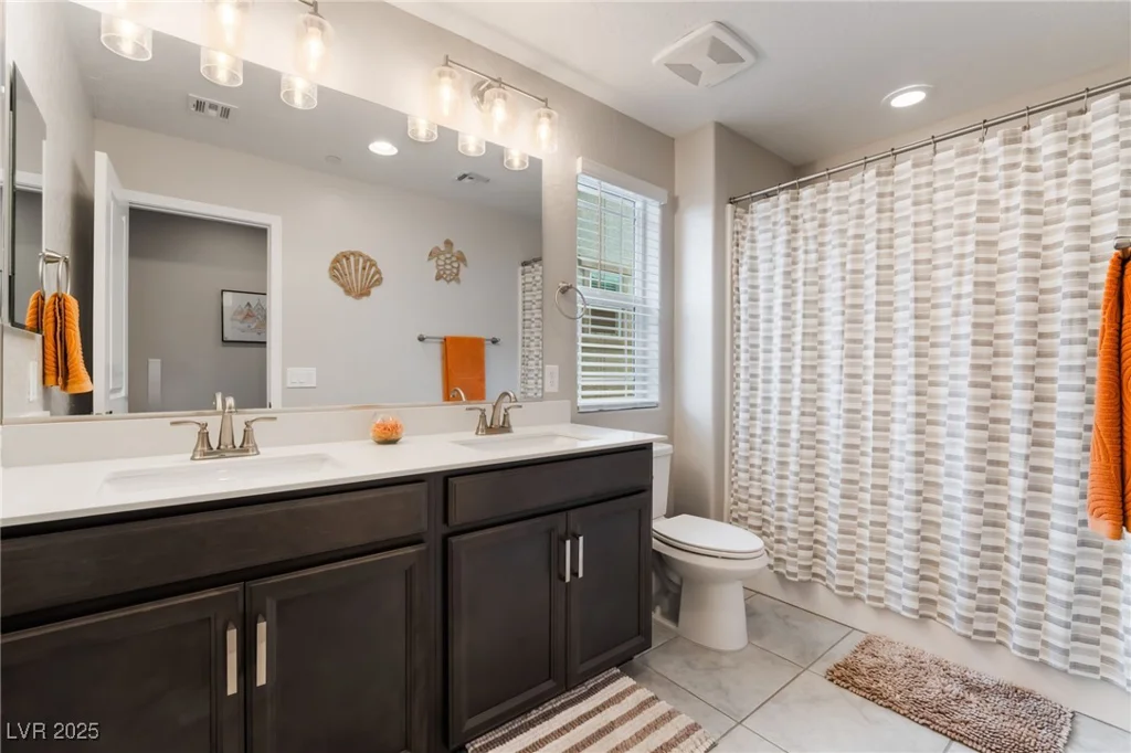 356 Silva, Henderson, NV 89011