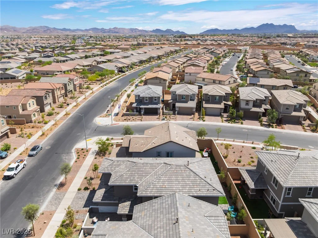 356 Silva, Henderson, NV 89011