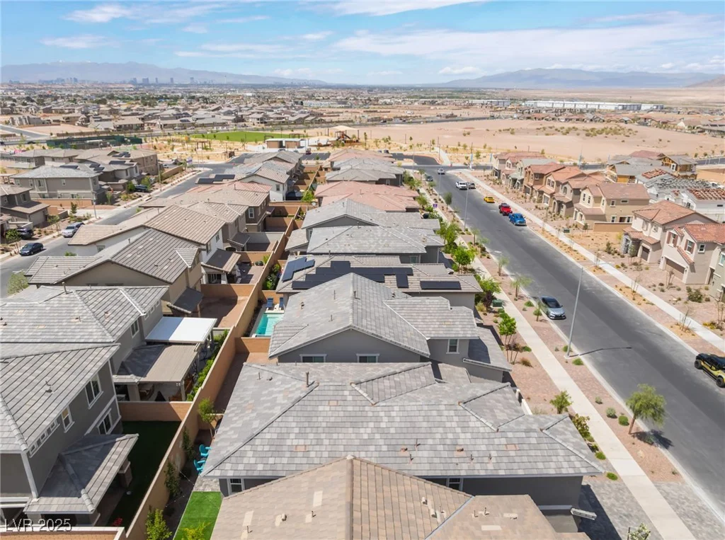 356 Silva, Henderson, NV 89011