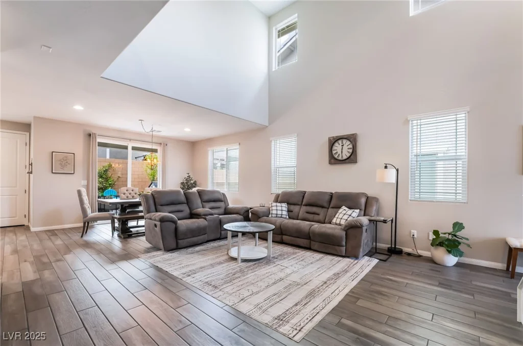 356 Silva, Henderson, NV 89011