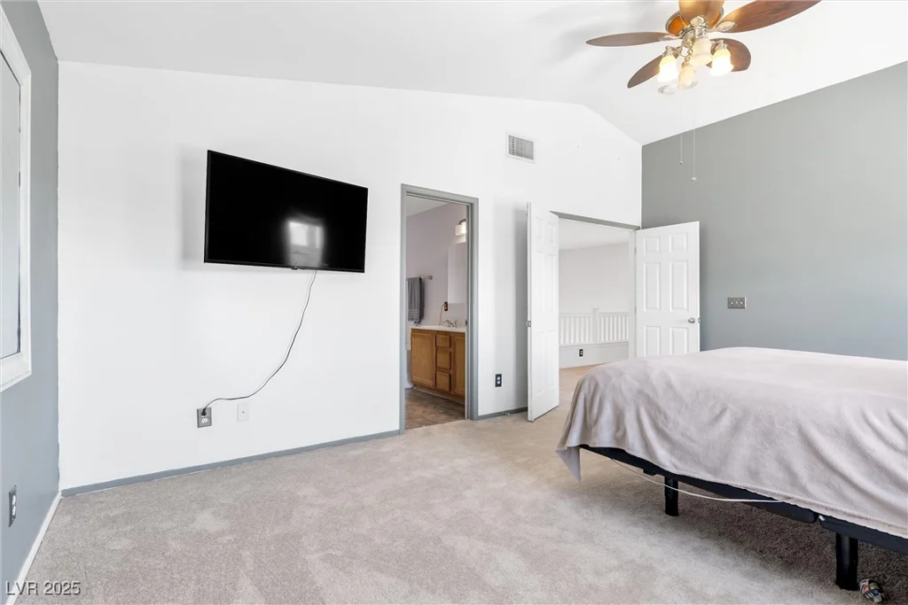 9013 Meisenheimer, Las Vegas, NV 89143