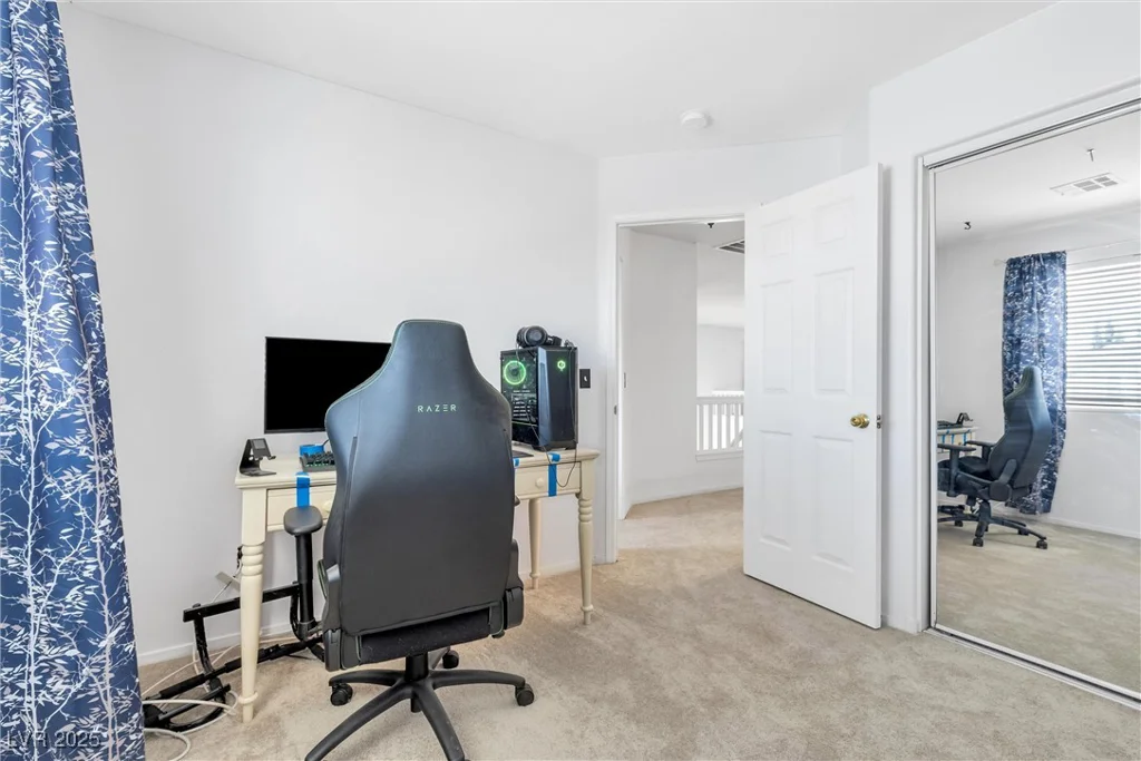 9013 Meisenheimer, Las Vegas, NV 89143