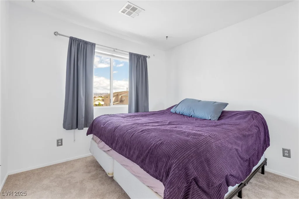 9013 Meisenheimer, Las Vegas, NV 89143