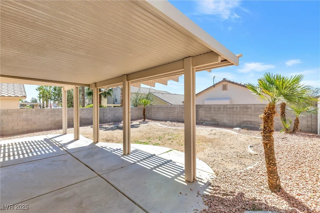 9013 Meisenheimer, Las Vegas, NV 89143