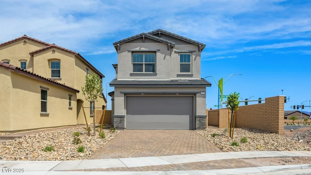 77 Tardando, Henderson, NV 89015