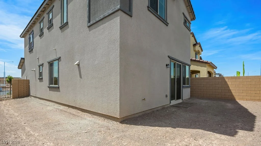 77 Tardando, Henderson, NV 89015