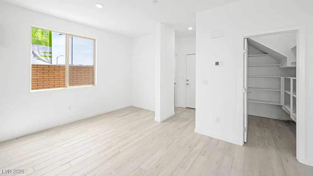 77 Tardando, Henderson, NV 89015