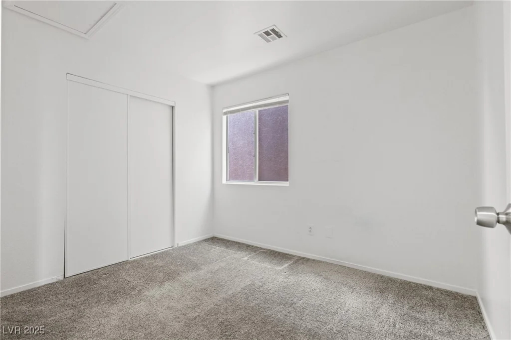 4076 Rocky Beach, Las Vegas, NV 89115
