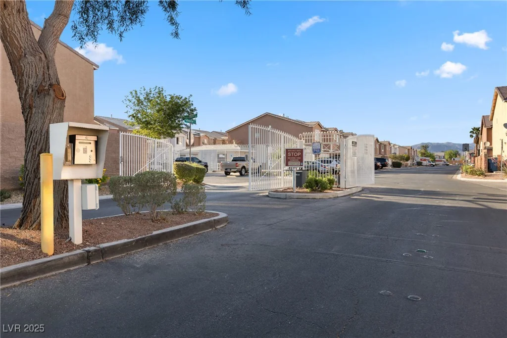 4076 Rocky Beach, Las Vegas, NV 89115