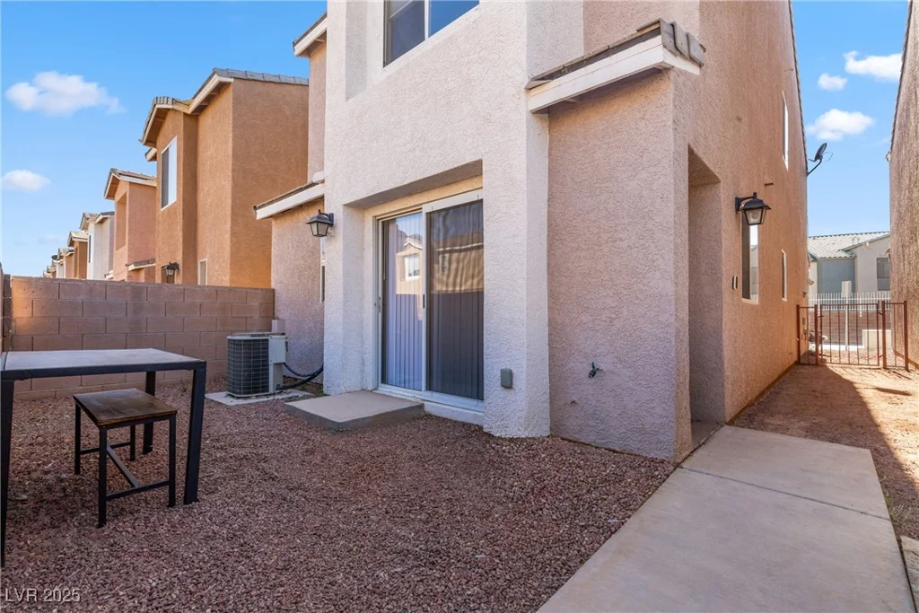 4076 Rocky Beach, Las Vegas, NV 89115