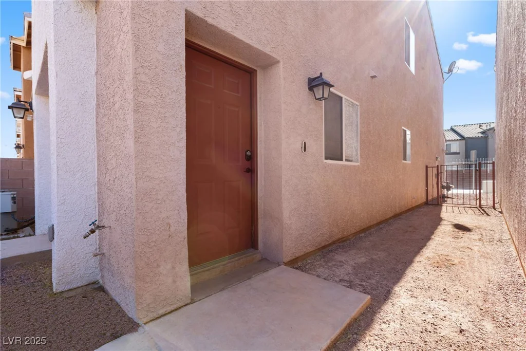 4076 Rocky Beach, Las Vegas, NV 89115