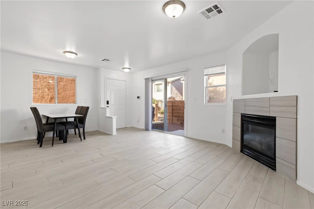 4076 Rocky Beach, Las Vegas, NV 89115
