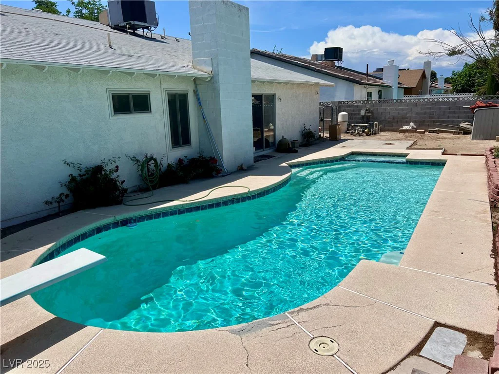 3144 Downing, Las Vegas, NV 89121