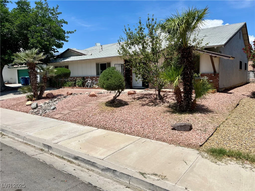 3144 Downing, Las Vegas, NV 89121
