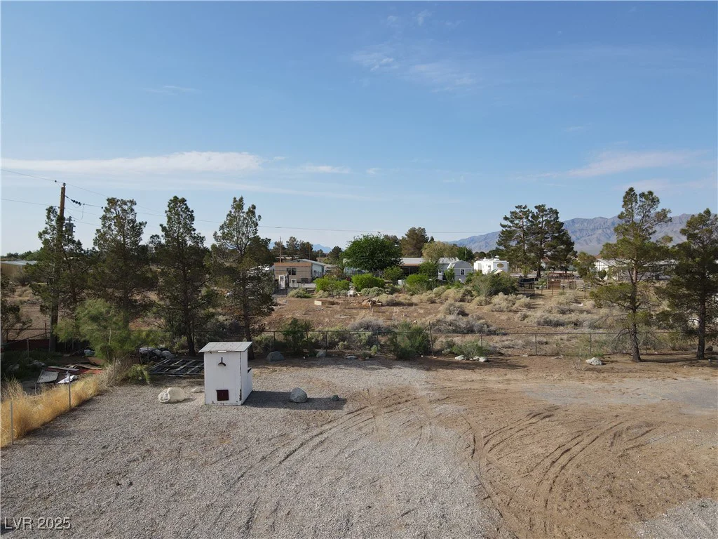 921 Banjo, Pahrump, NV 89048