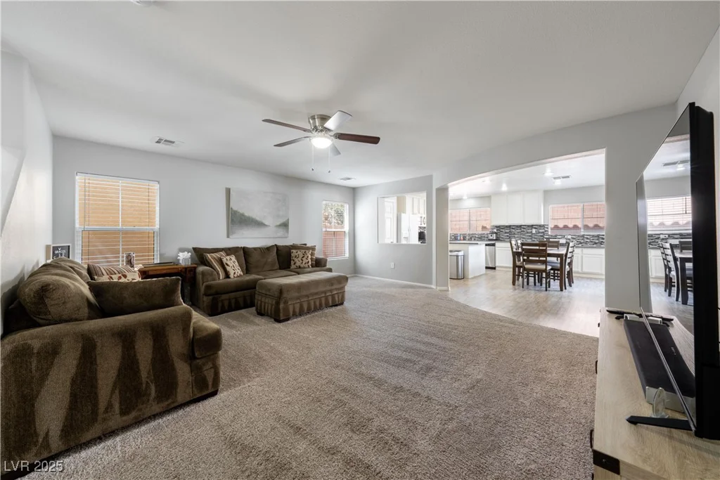3367 Popcorn Flower, Las Vegas, NV 89117